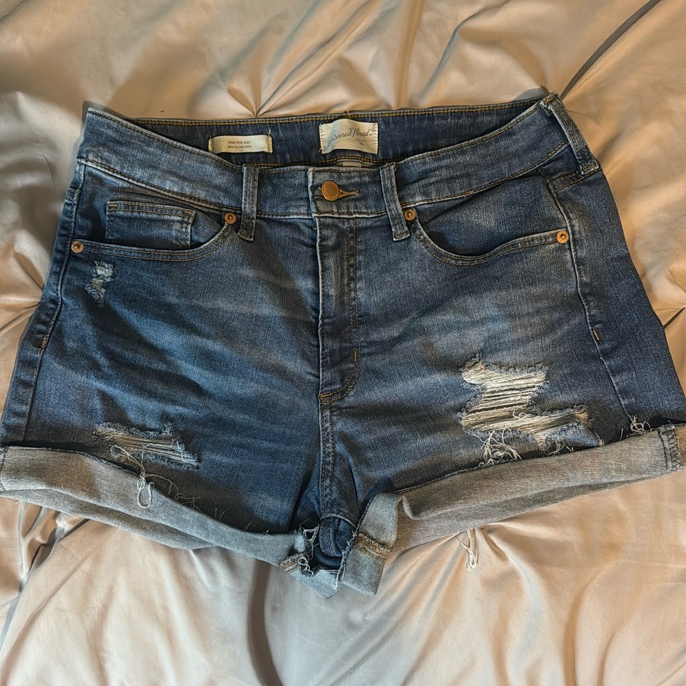 Universal Threads High Rise Shorts 12